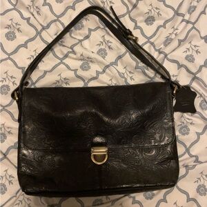SORPRESA Elegant Black Embossed Shoulder Bag